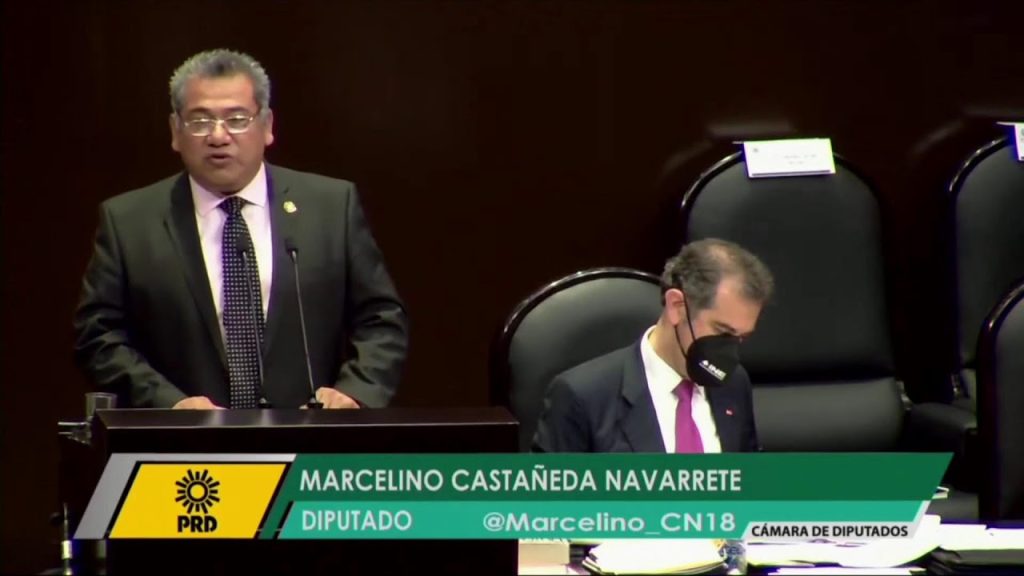 Lorenzo Córdova defiende presupuesto del INE ante Diputados.“¡Bájate el sueldo!”, responde Morena