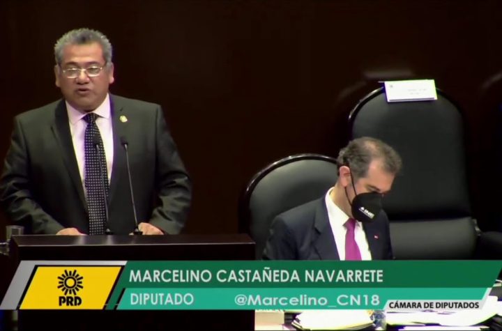 Lorenzo Córdova defiende presupuesto del INE ante Diputados.“¡Bájate el sueldo!”, responde Morena