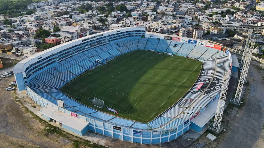 ?En riesgo el Estadio Tamaulipas? Protecci?n Civil alerta por fisuras en columnas