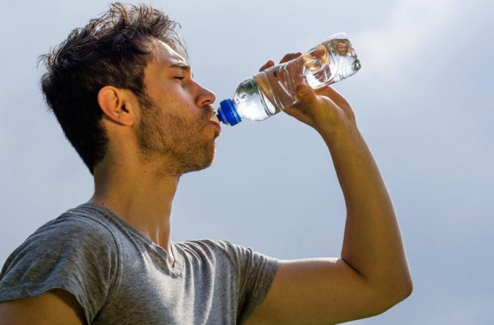 ¿Por qué el agua es tan importante para el cuerpo?