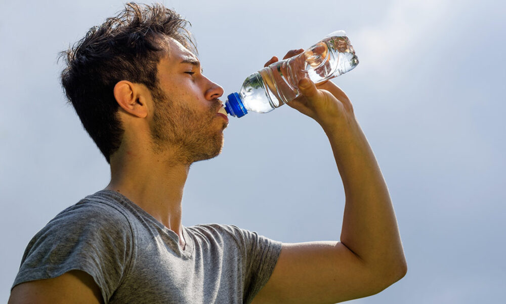 ¿Por qué el agua es tan importante para el cuerpo?