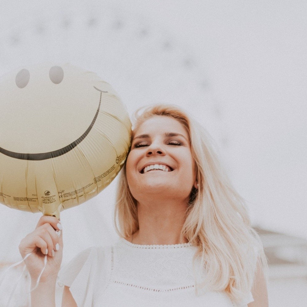 La razón por la que los 20 de junio se celebra el Yellow Day o el día más feliz del año