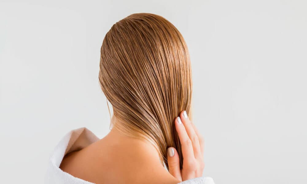 Recupera la salud de tu cabello con productos a base de ingredientes naturales