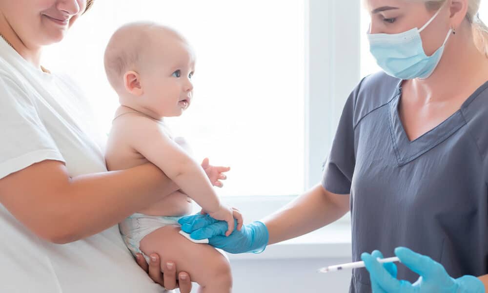 Se aprueba la vacuna contra la meningitis B para bebes de 2, 4 y 12 meses