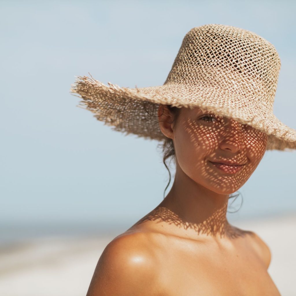 Estos autobronceadores son los MEJORES para un bronceado natural y duradero, según los expertos