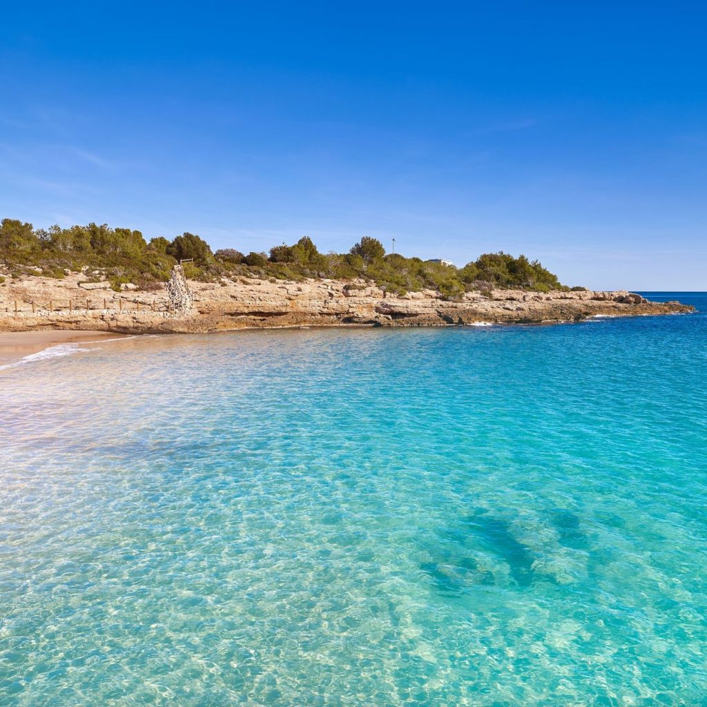 Esta playa española de aguas turquesas es una de las más bonitas del mundo (¡a visitar con urgencia!)