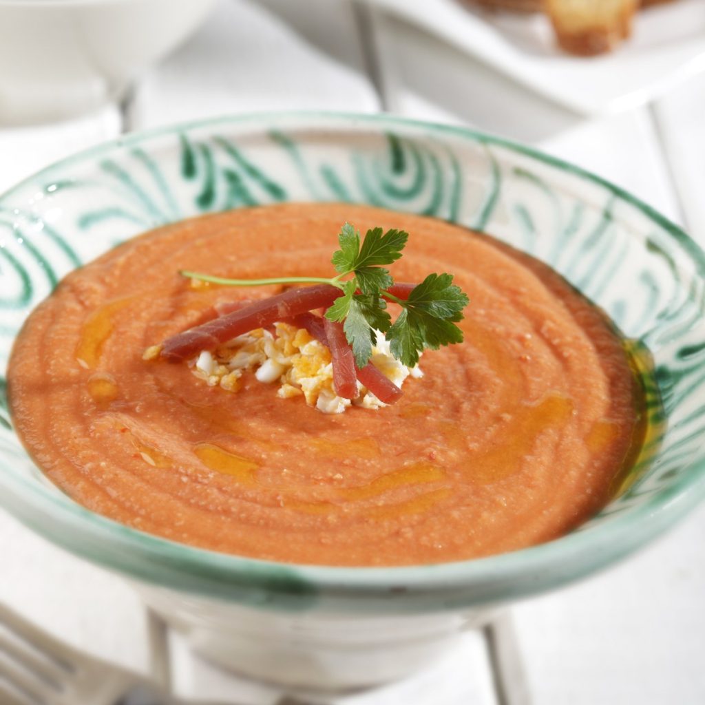 Receta de salmorejo casero y tradicional paso a paso