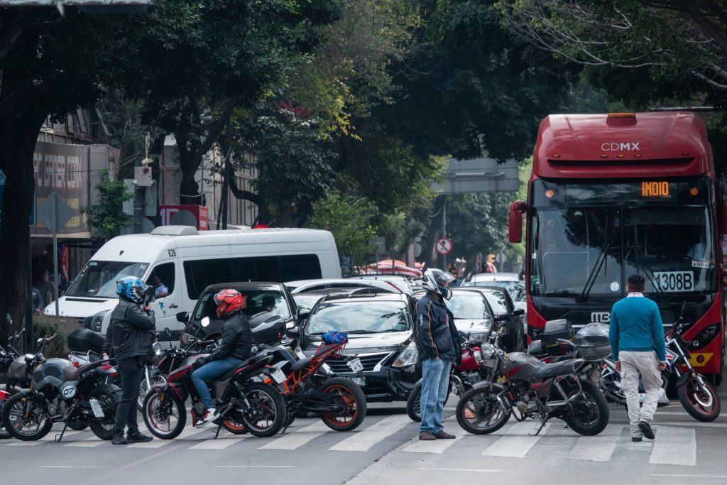 ¡No lo olvides! Hoy No Circula lunes en CDMX y Edomex