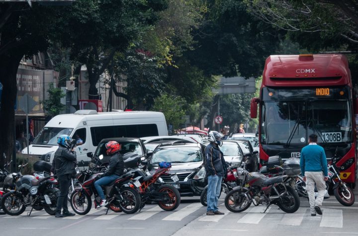 ¡No lo olvides! Hoy No Circula lunes en CDMX y Edomex