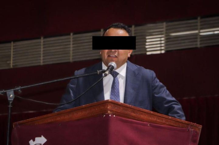 Detienen a presidente municipal de Tula por la Estafa Siniestra