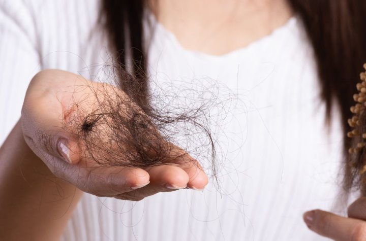 Tú también puedes evitar la caída del cabello en otoño con el secreto revelado por la experta Boticaria García