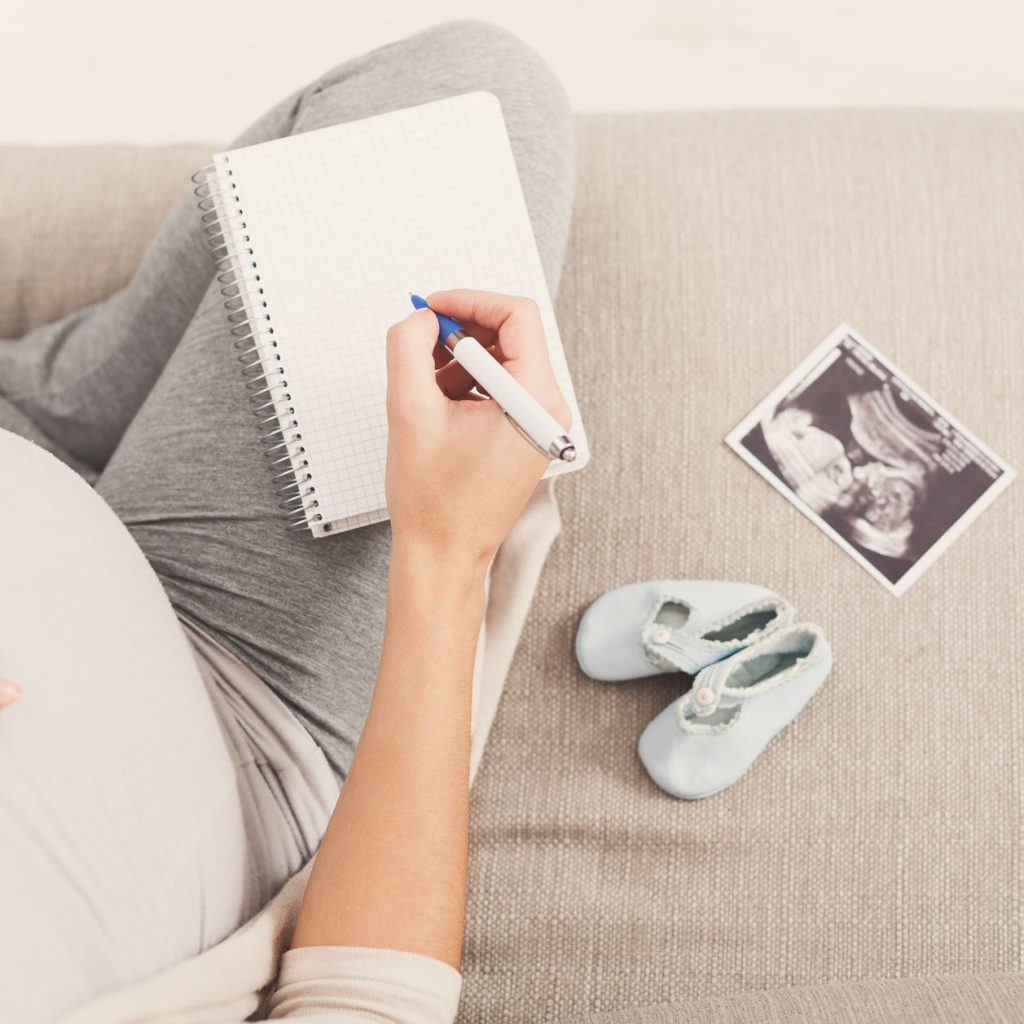 Nombres de 3 letras que están conquistando a padres y madres en España. ¡Significados y tendencias!