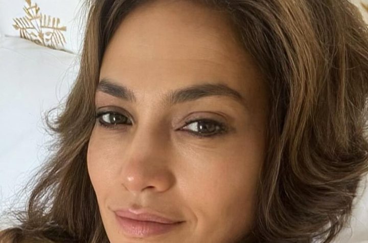 Desciframos el enigma de Jennifer Lopez: ¿Cómo logra esa piel sin maquillaje tan perfecta?