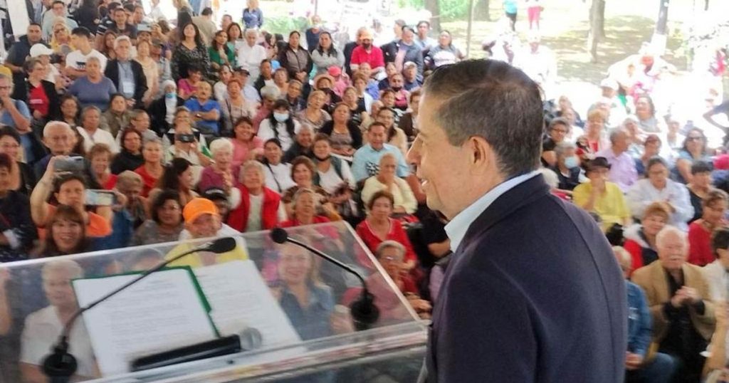 Con música y danzón, así festejó la alcaldía Coyoacán a los adultos mayores