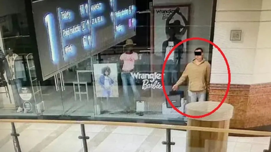 ¡Insólito! Hombre se hace pasar por un maniquí para asaltar una joyería en Polonia