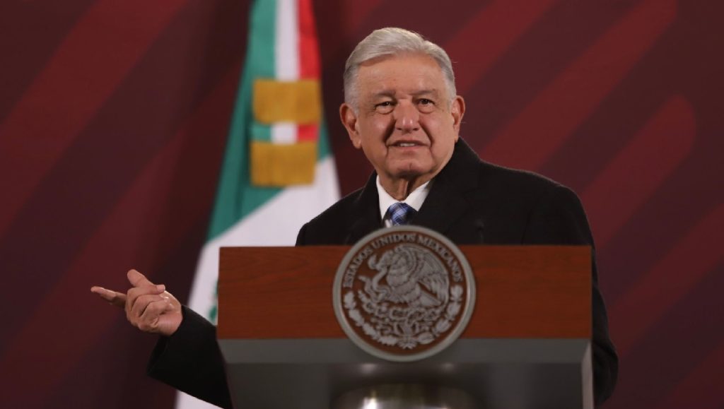 AMLO estima terminar reconstrucción de Acapulco en menos de 2 años