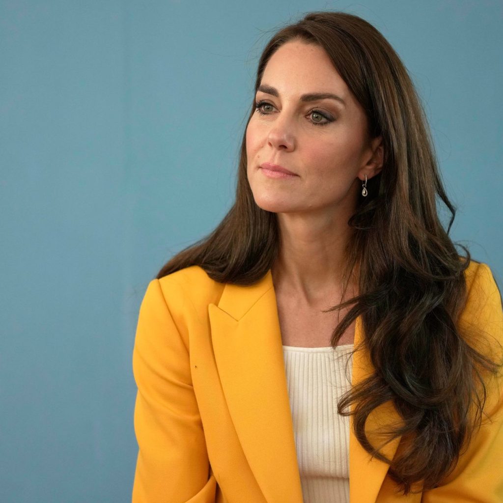 ¡Kate Middleton reaparece!  La princesa de Gales se refugia en Sandringham tras su operación