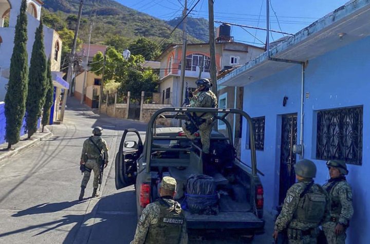 Guerrero: Comando armado se lleva a 9 personas en Buenavista de Cuéllar