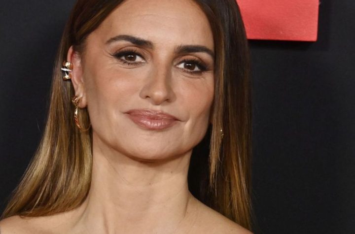 Penélope Cruz se reencuentra con sus raíces en el videoclip «313» de Residente