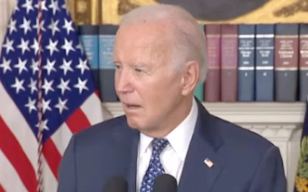 Biden dice que su memoria está bien; luego confundió Egipto con México