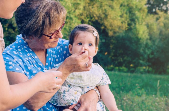 ¿Abuelos desbordados?  El futuro del cuidado familiar en tela de juicio