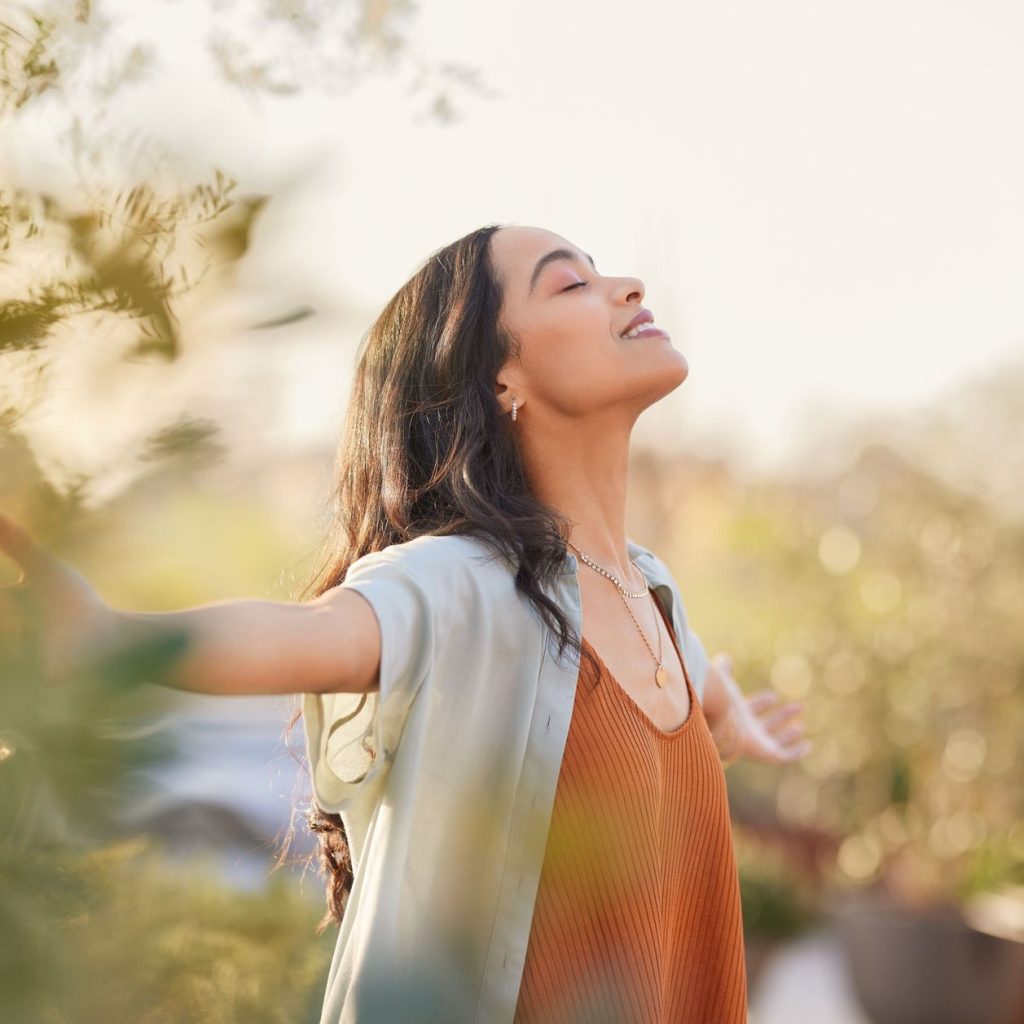 ¡Despierta a la felicidad!  3 rituales matutinos para un día radiante