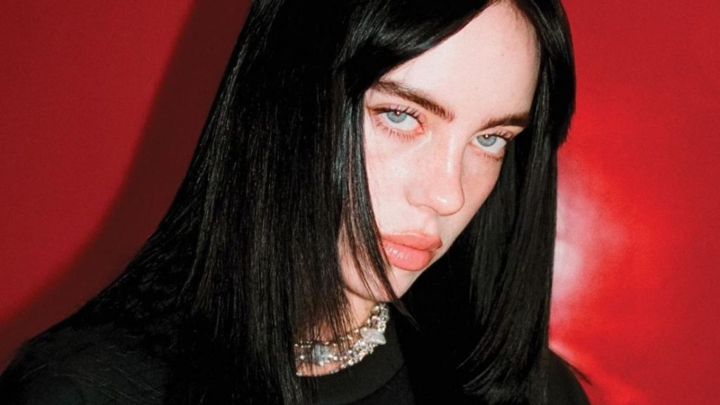 Billie Eilish confiesa que se siente culpable por salir con el exnovio de su amiga en su nuevo álbum “Hit Me Hard and Soft”