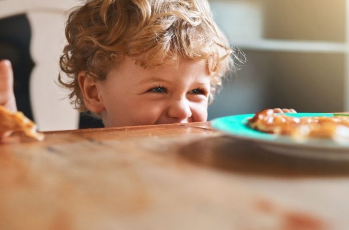 La pediatra Laura Álvarez desvela los productos de alimentación infantil que jamás compraría (y los que sí)