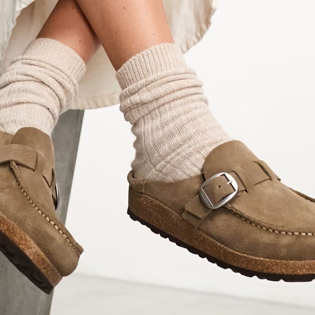 Adiós a los zuecos: Birkenstock lanza el calzado más cómodo y elegante que triunfará entre las mujeres con estilo