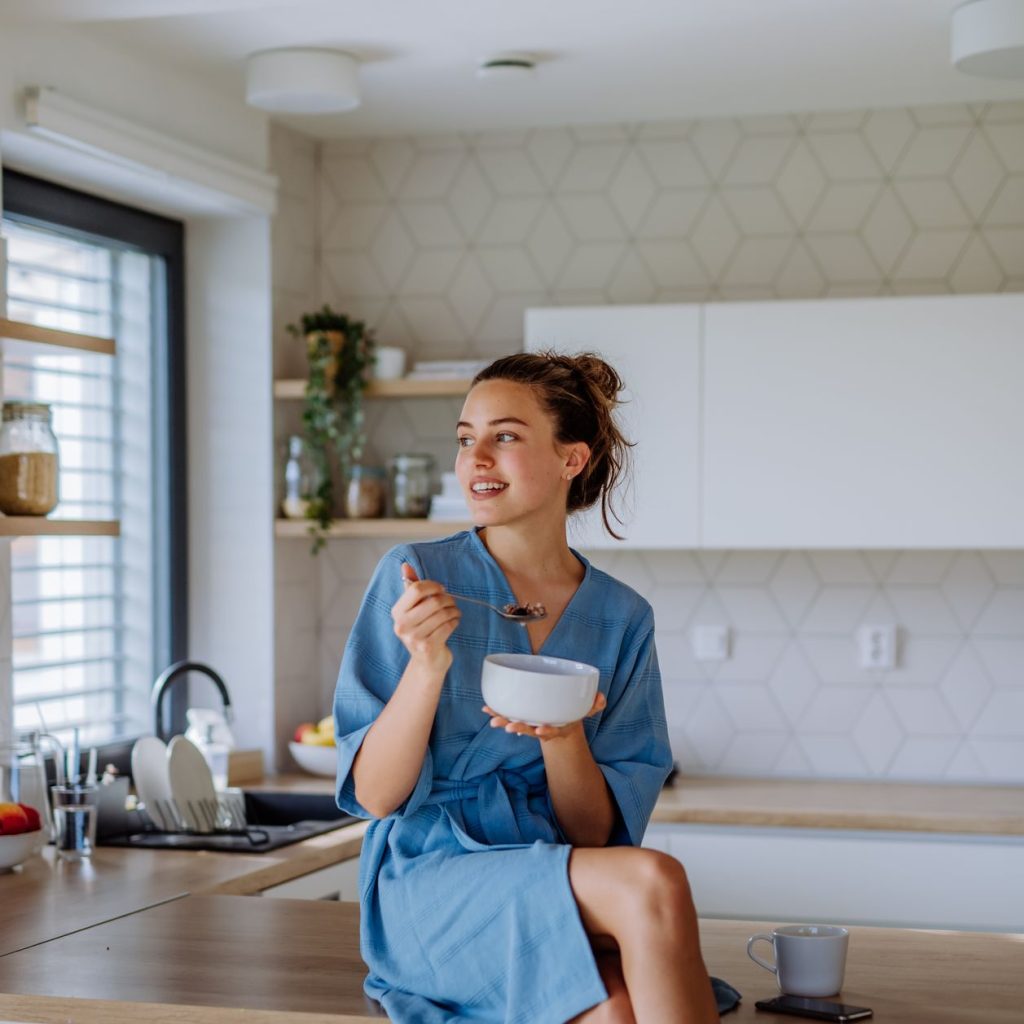 Una cardióloga desvela el alimento número uno que debes evitar en el desayuno para proteger tu corazón.