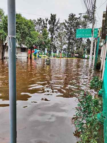 Las lluvias afectan 70 casas en Tláhuac; estragos en tres alcaldías