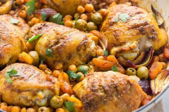 Pollo al ajillo, la receta más tradicional ¡con verduritas y garbanzos!