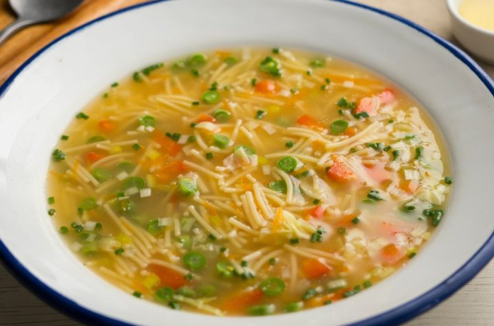 Sopa para cenar todos los días: ¿un hábito saludable o un error? Esto es lo que dicen los expertos.