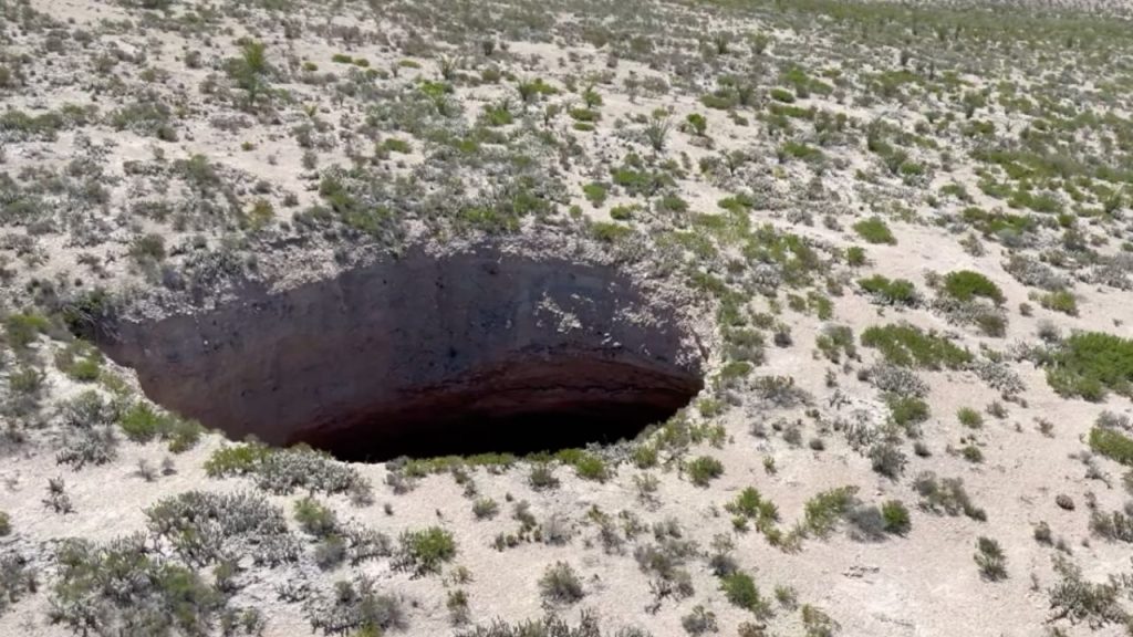 ¿Qué hay ahí?: piden no EXPLORAR gran agujero ubicado en Durango