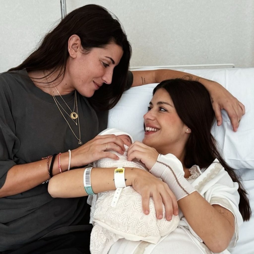 Dulceida y Alba Paul ya son mamás de su primera hija, Aria: «el amor de nuestras vidas ya está aquí»