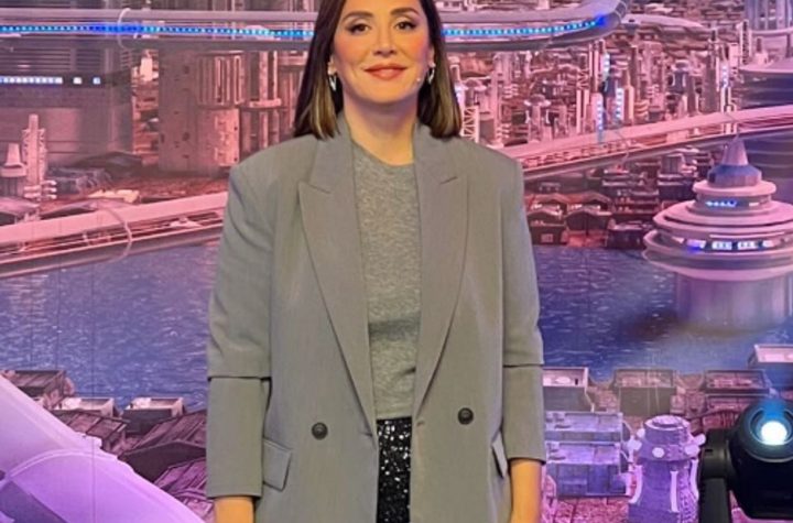 Tamara Falcó sorprende en ‘El Hormiguero’ con el conjunto festivo de Zara que marca tendencia y es ideal para Navidad