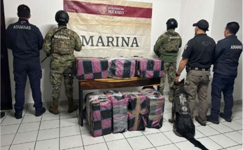 Marina decomisa 350 kilos de cocaína en Ensenada, BC; iban distribuidos en 300 paquetes al  interior de un contenedor