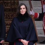 El poderoso mensaje detrás del vestido burdeos de Letizia en el 30º aniversario del Hospital Dexeus