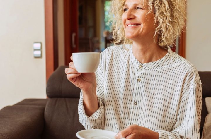 Los expertos se ponen de acuerdo: esta es la mejor hora para tomar café que incrementar podría tu esperanza de vida