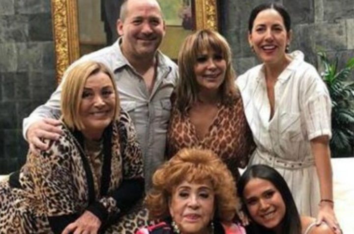 La familia revela cómo pasarán su primera Navidad sin Silvia Pinal, quieren que todos estén presentes, ¿irá Frida Sofía?