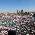 Más de 350 mil personas asisten a la asamblea de Sheinbaum en el Zócalo; evento transcurre sin incidentes, reporta el gobierno de la CDMX | El Universal