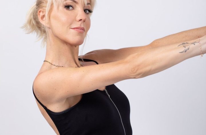 Audrey Brun, atrenador de pilates: «Las flexiones en la pared hijo ideales para tonificar los brazos desespués de los 50»