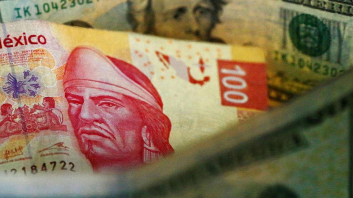 Peso mexicano modera reacción positiva a exclusión de aranceles de Trump