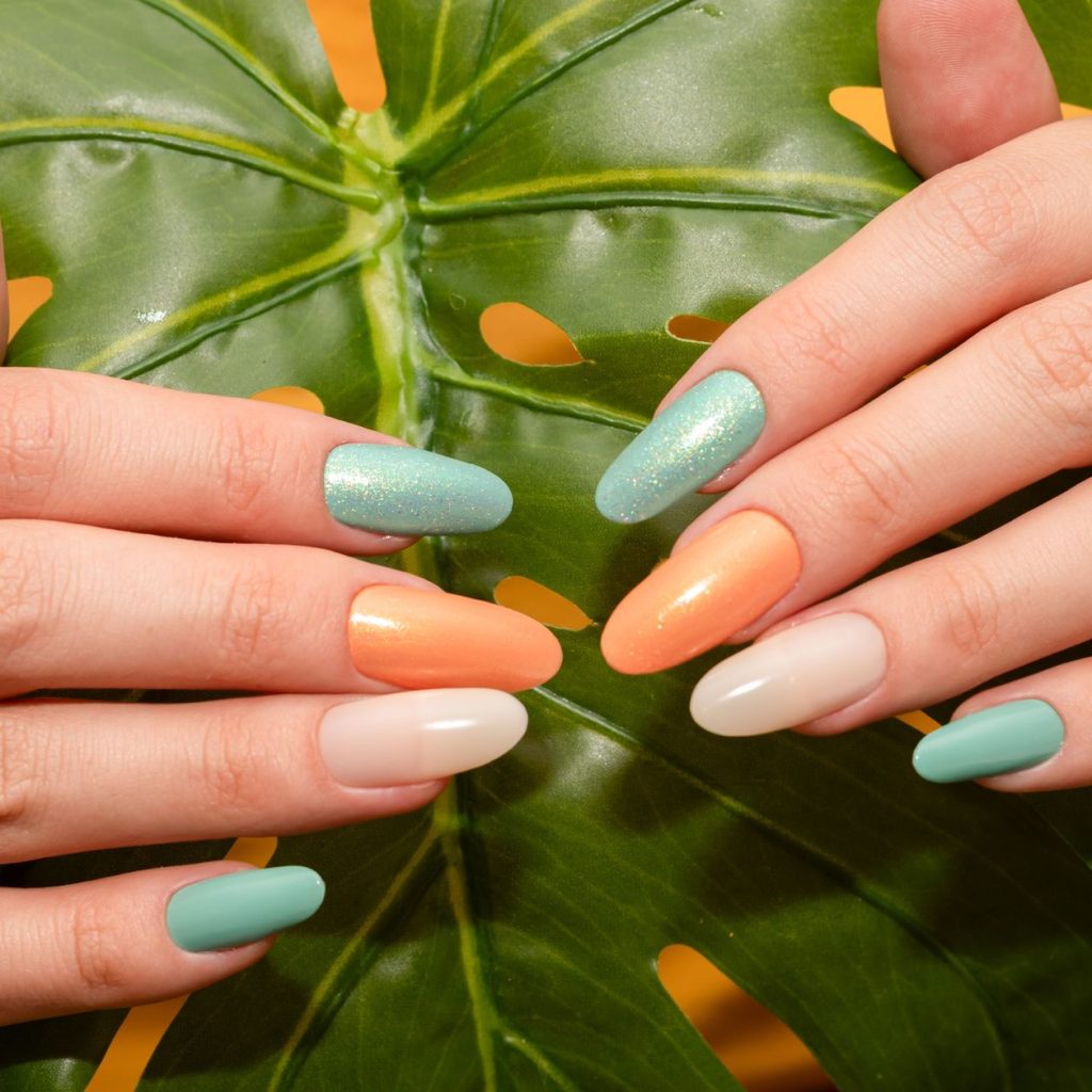 Unas Nacaradas: 5 Ideas Elegantes, Originales y Vistosas Que Te Servirán de Inspiración para tu próxima manicura