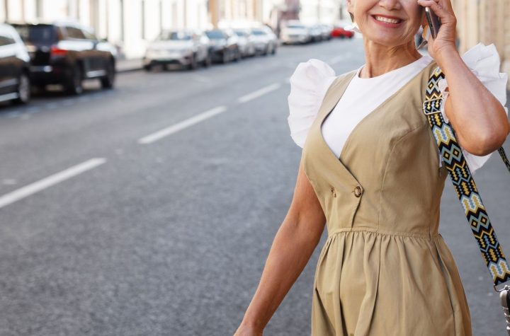 7 Vestidos Midi de Zara, Mango y H&M Con Efecto Tipazo que Las Mujeres de 60 Estilosas Amarán en Verano (Desde 12 €)