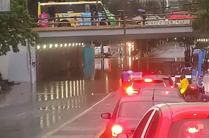 Activan alerta amarilla por fuertes lluvias en cuatro alcaldías de CDMX; se recomienda a la población estar prevenidos | El Universal
