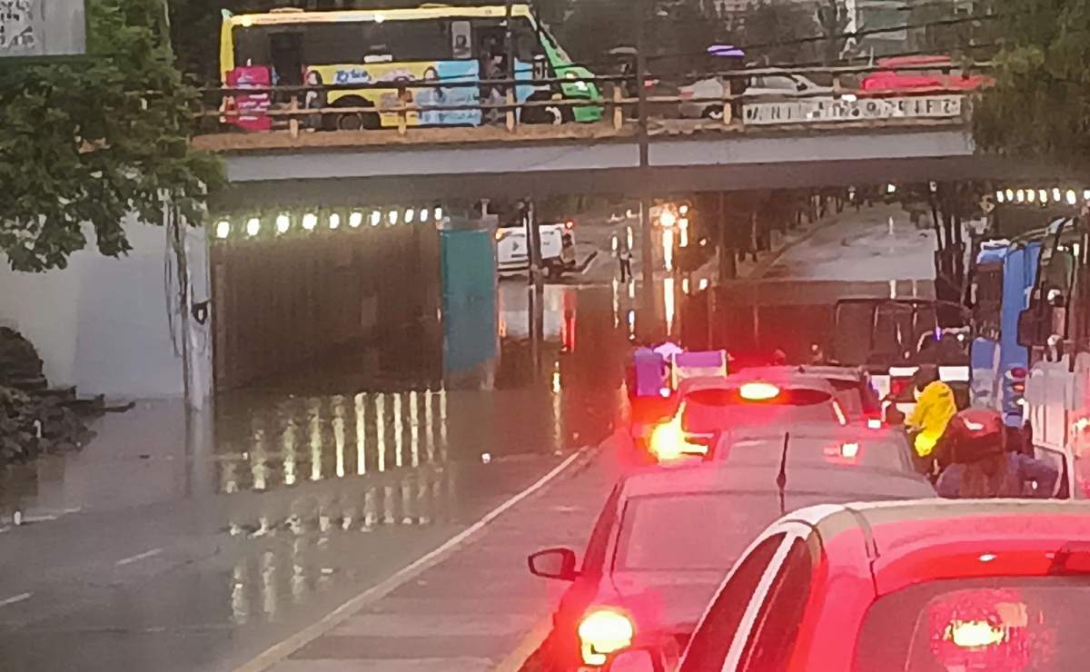 Activan alerta amarilla por fuertes lluvias en cuatro alcaldías de CDMX; se recomienda a la población estar prevenidos | El Universal