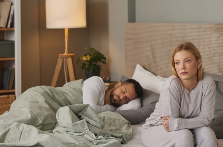Dormir Separados en Pareja: 10 Motores por los que TU Relación Podría Ser Más Sólida Que Nunca, Según Los Expertos